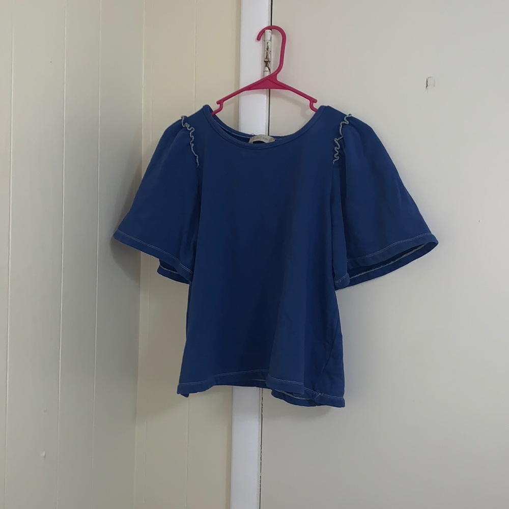 Altra’d state top size small in royal blue with lime green stitching